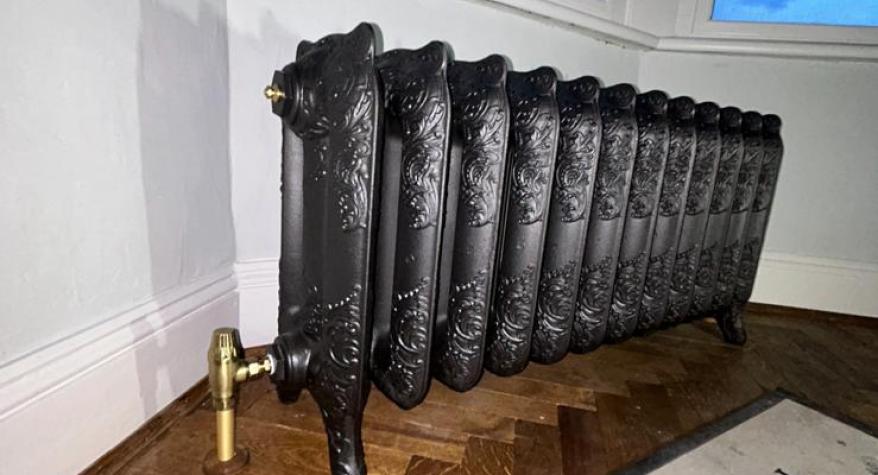 Cast iron radiator installation