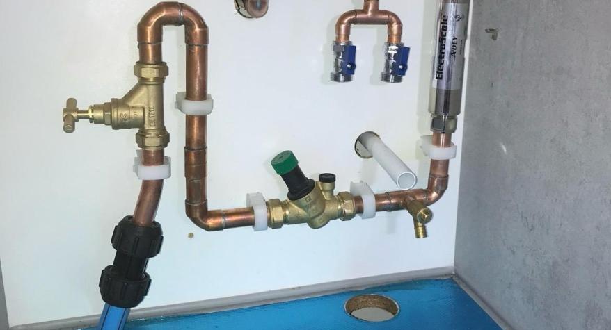 Stop tap replacement
