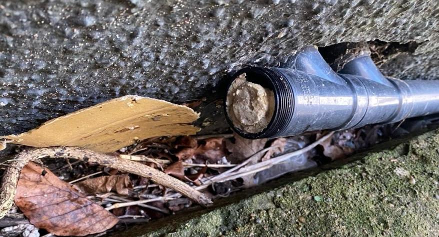 Waste pipe blockages